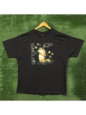 Deftones Saturday Night Wrist T-Shirt Size 2X